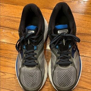 Saucony Black and Blue Athletic Sneakers